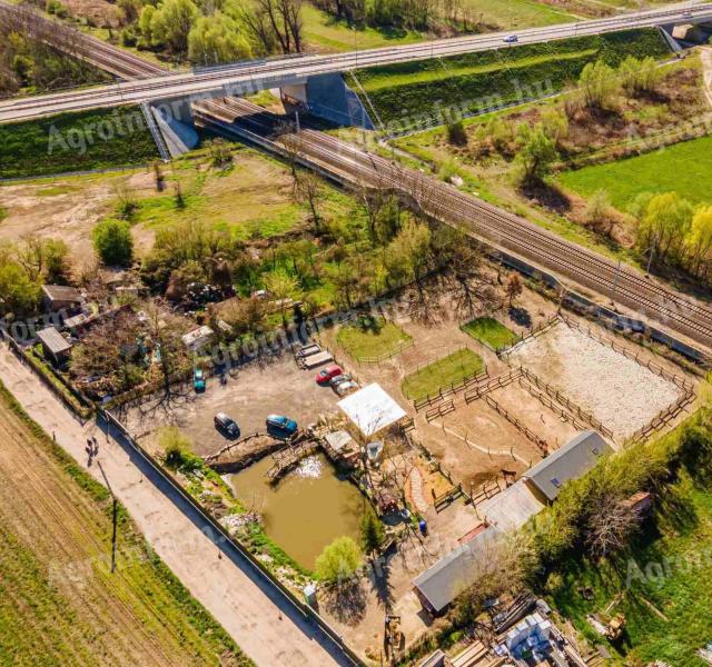 Eladó 4296 m² Gksz-Sz1/Ev ipari telek Budapest XVII. kerület határán Pécelen