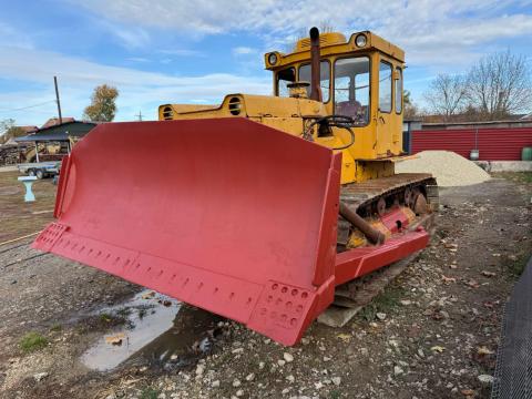 T 130 Lánctalpas Dózer T 130 Lánctalpas Dózer