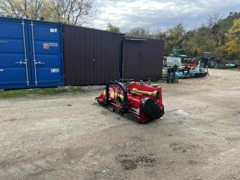 Zilli 180 kalapácsos szárzúzó kitérőkaszával, hidraulikus oldalmozgatással eladó
