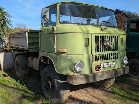 IFA W50 billenőplatós teherautó eladó