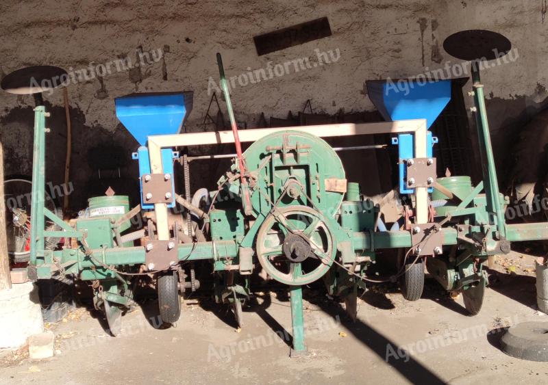 SPC 4 soros Vetőgép