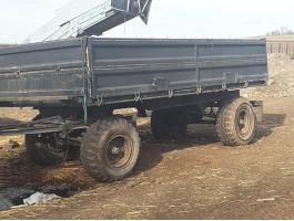 HW 8011 pótkocsi ballon kerekekkel