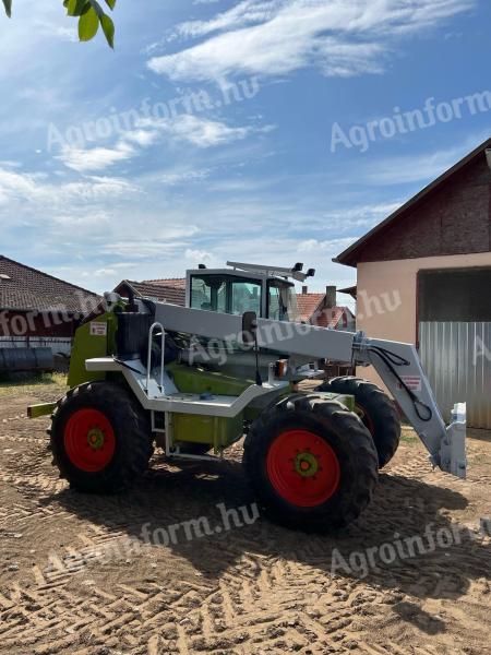 Class Ranger 907 rakodó