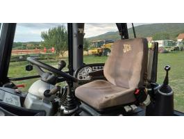 JCB 4CX eladó – Önjáró homlokrakodó kitolható gémmel, raklapvillával