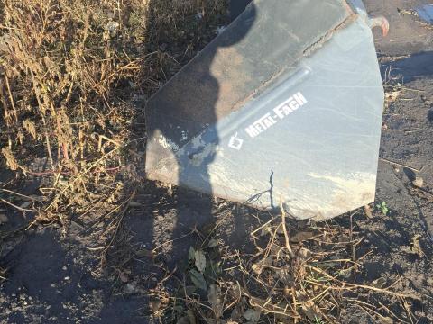 Gabonakanál euro norm felfogatással MTZ-hez, kiváló állapotban Gabonakanál euro norm felfogatással MTZ-hez, kiváló állapotban