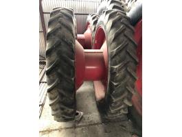 Fendt 936-hoz jó állapotú ikerkerekek eladók