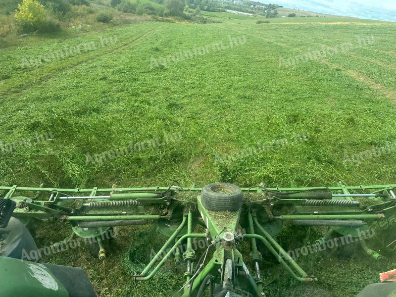 Csomagolt lucerna szenázs