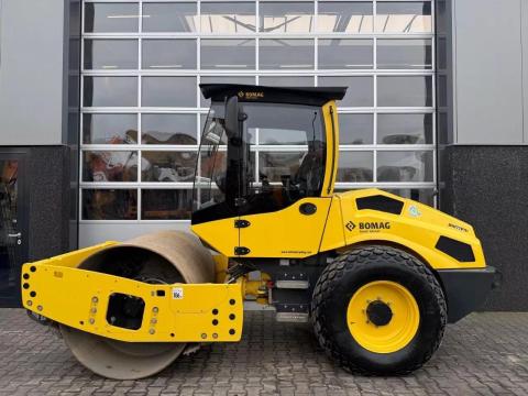 Bomag BW177D-5 / 2023 / 358 üzemóra / Lízing 20%-tól
