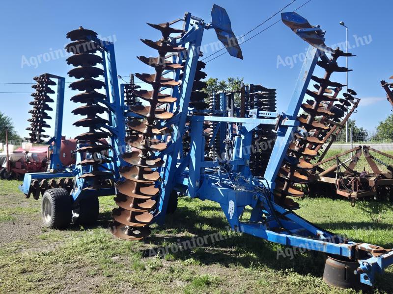 Rabewerk 6 m-es nehéztárcsa hengerrel szerelve eladó