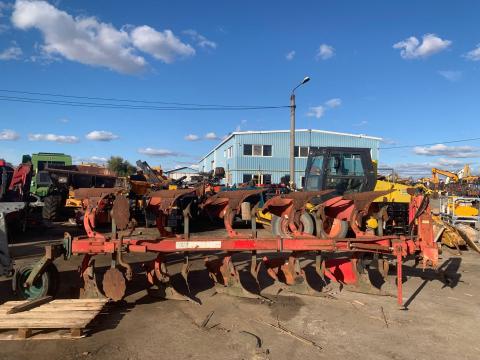 Vogel Noot 5 fejes váltvaforgató eke