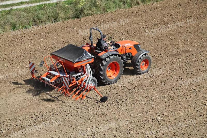 Kubota SD1401 vetőgép