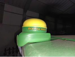 John Deere SF3000 antenna