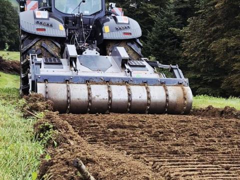 Tuskómaró, gyökérmaró, mélymaró, talajstabilizáló, talajmaró, rotátor, rekultivátor, talaj