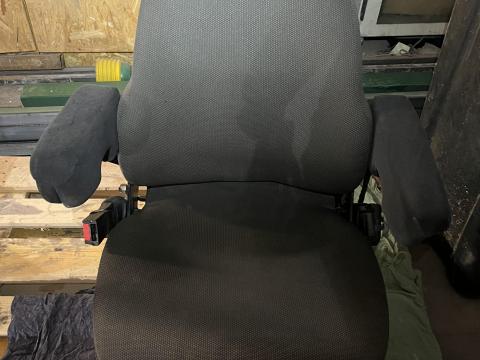 Grammer légrugós ülés traktorhoz