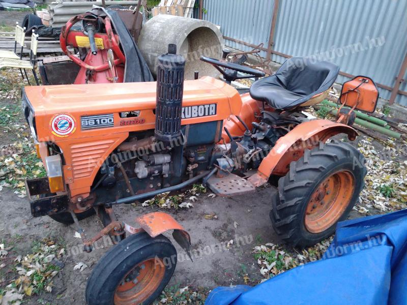 Kubota B6100