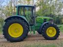 John Deere 6930