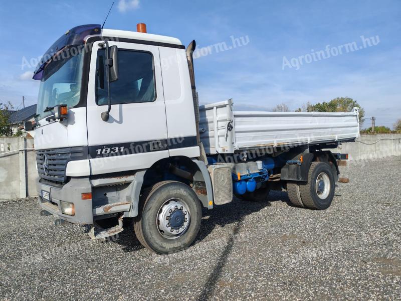 Mercedes-Benz Actros 1831 4x4 eladó