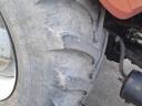 MTZ 952.3 traktor eladó jó állapotban, homlokrakodóval és bálatüskével