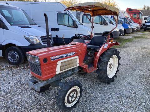 Yanmar YM1702D 17 lóerős, gyári állapotú, összkerekes japán kistraktor eladó
