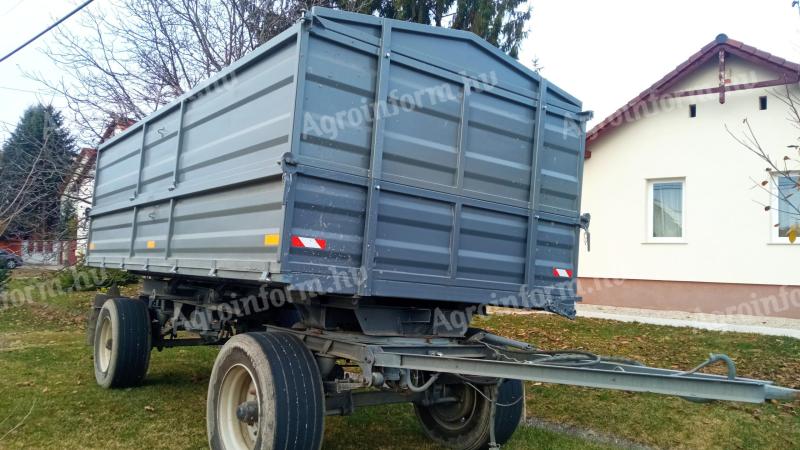 IFA HW8011 billenős pótkocsi eladó kiváló állapotban