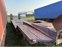 Nyerges Nehézgépszállító trailer