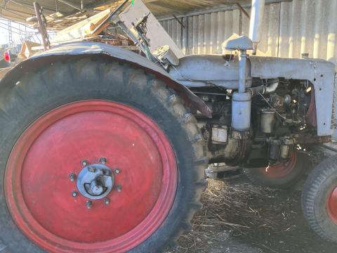 ZETOR K25 traktor eladó ZETOR K25 traktor eladó