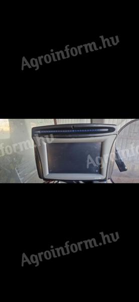 Trimble CFX-750 és Trimble FM 750 robotkormány rendszer eladó