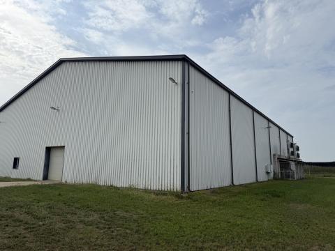 Szabolcsban 100 vagonos hűtőház eladó, ebből 50 vagon ULO-s Szabolcsban 100 vagonos hűtőház eladó, ebből 50 vagon ULO-s