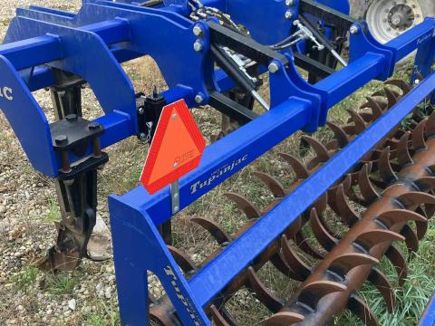 Újszerű állapotú talajlazító eladó Újszerű állapotú talajlazító eladó