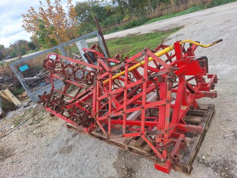 Hidraulikus borona 330 eladó - kiváló állapotban Hidraulikus borona 330 eladó - kiváló állapotban