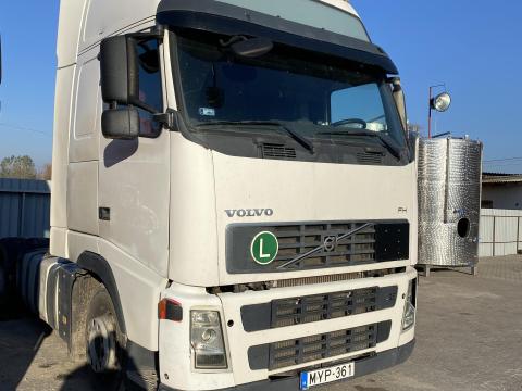 Volvo FH 440 nyerges vontató jó állapotban eladó Volvo FH 440 nyerges vontató jó állapotban eladó