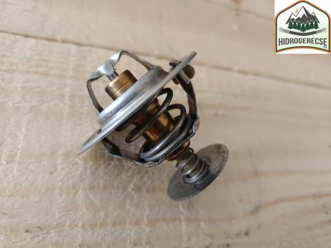 Termosztát Perkins F003025 , 2485C034 , Timberjack erdészeti gép alkatrész Termosztát Perkins F003025 , 2485C034 , Timberjack erdészeti gép alkatrész