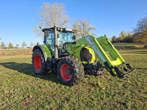 Claas Arion 640 Cebis FL 120 gyári homlokrakodóval Claas Arion 640 Cebis FL 120 gyári homlokrakodóval