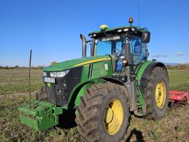 John Deere 7230R