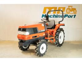 Kubota GL 220 japán kistraktor traktor
