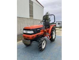 Kubota GL 241 japán kistraktor traktor (Újszerű)