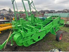 WÜHLMAUS 411 BURGONYAKOMBÁJN,  BURGONYASZEDŐ ÚJ SZALAGOKKAL