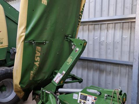 Krone EasyCut 280 R eladó kasza újszerű állapotban Krone EasyCut 280 R eladó kasza újszerű állapotban