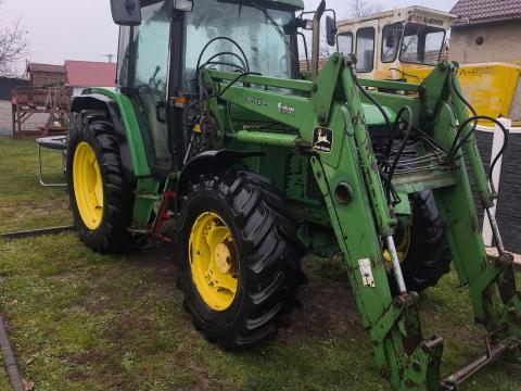John Deere 6110 SE traktor gyári rakodóval eladó John Deere 6110 SE traktor gyári rakodóval eladó