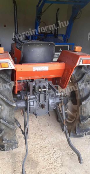 Shibaura P21F japán traktor eladó