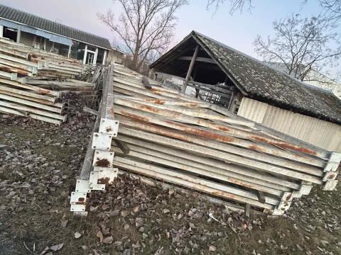 Új csarnokváz eladó – 18x72 méteres gazdasági épülethez Új csarnokváz eladó – 18x72 méteres gazdasági épülethez