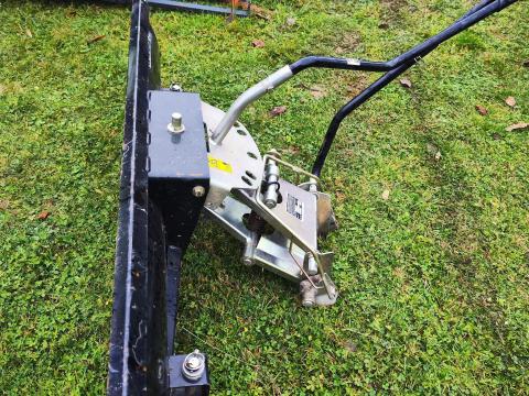 Tielbürger TS 125 hótolólap – új, 125 cm széles, fűnyíró traktorhoz, quadhoz, ATV-hez Tielbürger TS 125 hótolólap – új, 125 cm széles, fűnyíró traktorhoz, quadhoz, ATV-hez