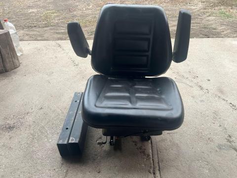 Mtz zetor levegős üllés újszerű állapotban Mtz zetor levegős üllés újszerű állapotban