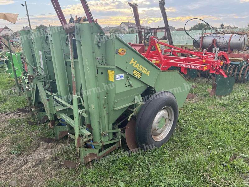 HASSIA 4 SOROS BURGONYAVETŐGÉP,  HIDRAULIKUS BILLENŐTARTÁLLYAL