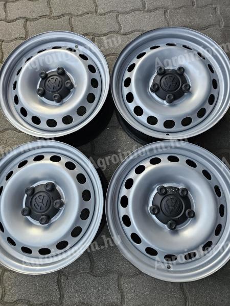 5x112 6x15 Volkswagen Caddy újszerű lemezfelni kupakkal