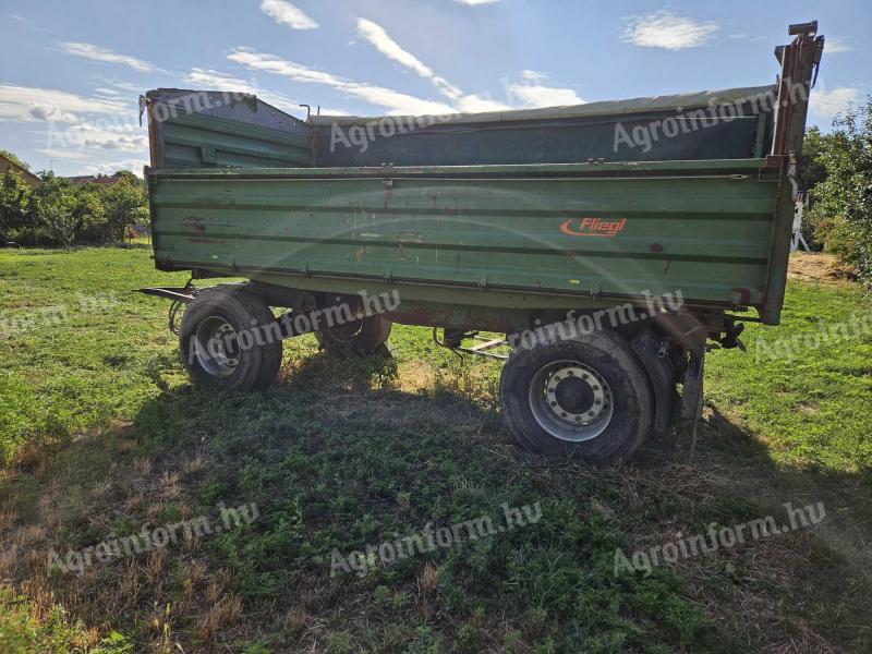 Fliegl DK-140 pótkocsi