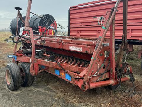 IH-6200 gabonavetőgép 