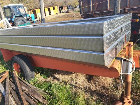 Kóracél szüretelő kocsi eladó