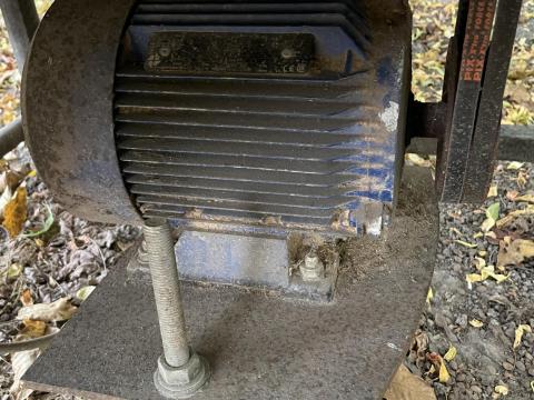 Eladó körfűrész 380V-os erős motorral Szigetszentmiklóson