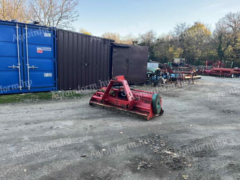 Kirchner SM 200 kalapácsos szárzúzó hidraulikus oldalmozgatással eladó